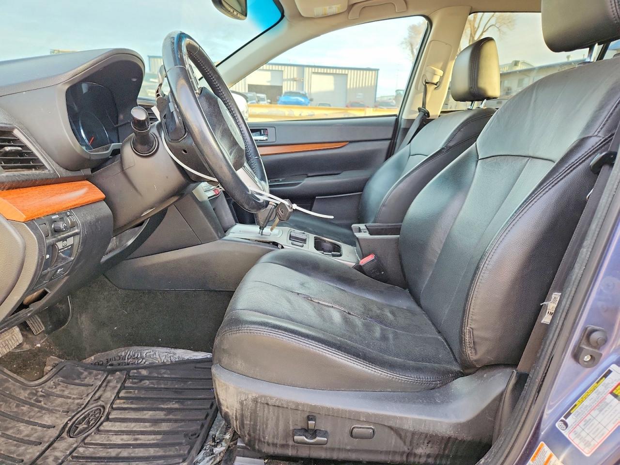 2014 Subaru Outback 2.5I Limited - Image 7