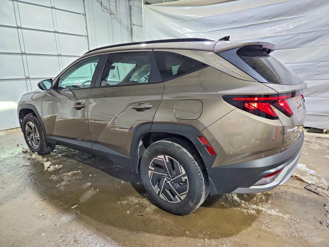 2025 Hyundai Tucson - Фото 2