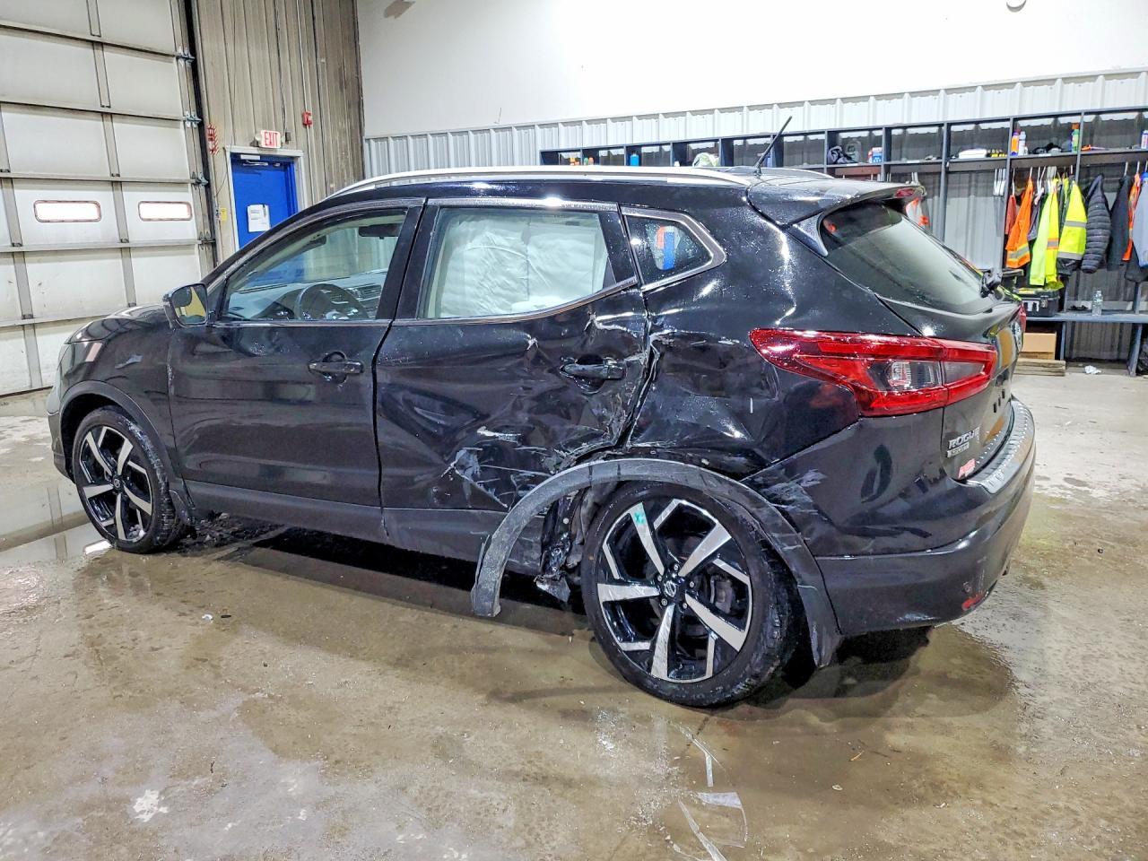 2022 Nissan Rogue Sport Sl - Фото 2