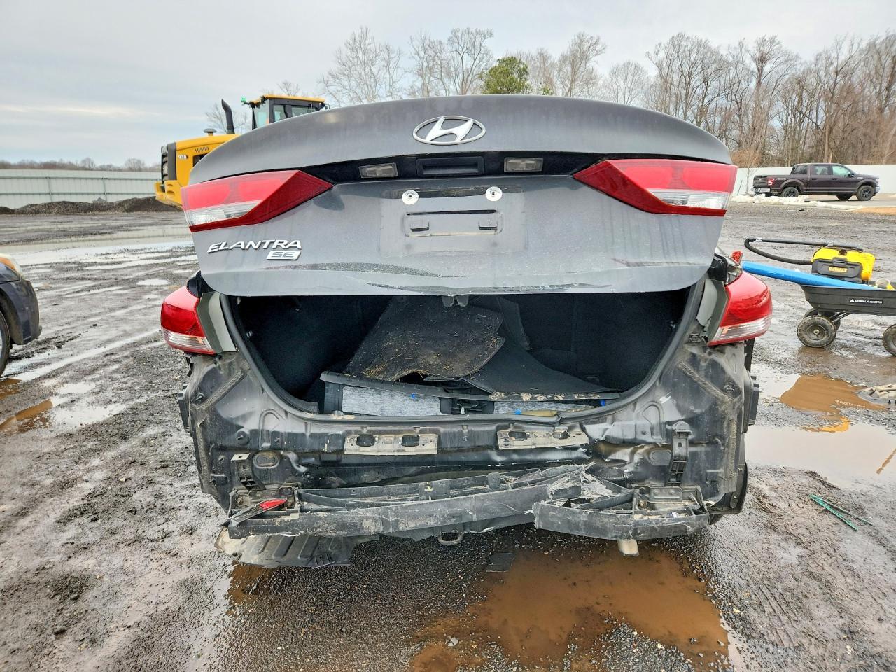 2017 Hyundai Elantra Se - Фото 6