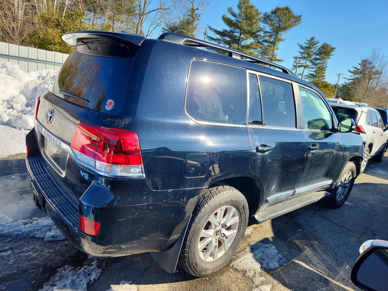 2019 Toyota Land Cruiser Vx-R - Фото 3