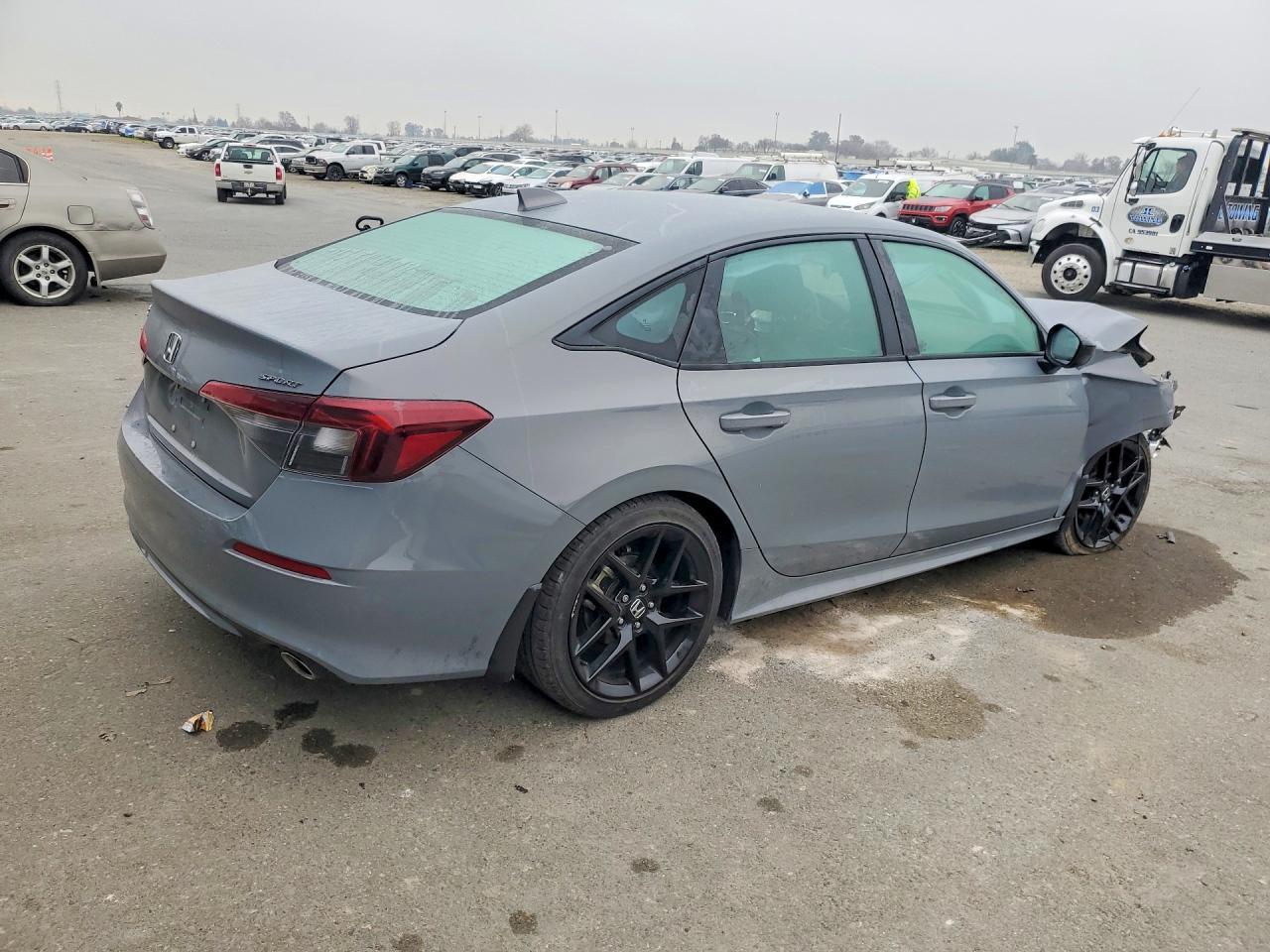 2025 Honda Civic Sport - Фото 3