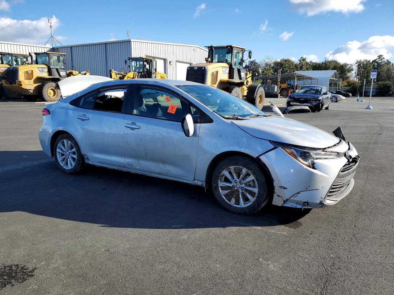 2024 Toyota Corolla Le - Фото 4