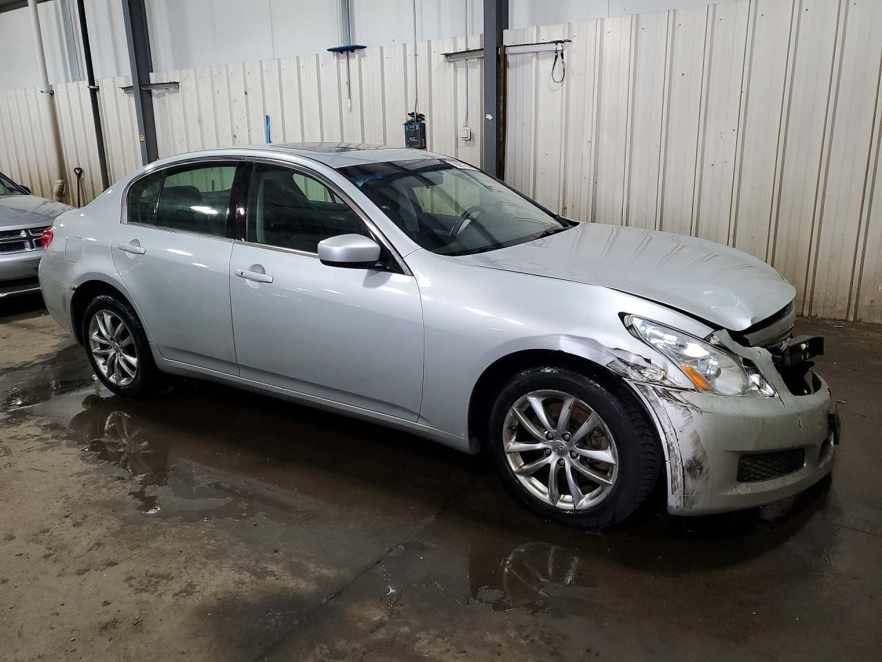 2009 Infiniti G37 Sedan X - Image 4