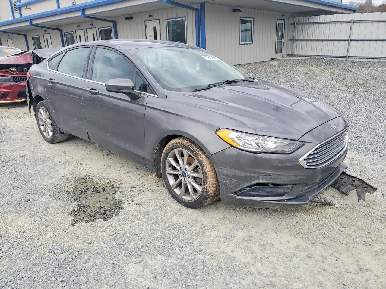2017 Ford Fusion Se - Фото 4