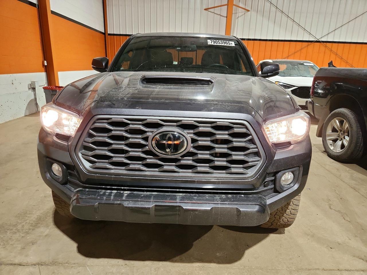 2023 Toyota Tacoma Sr5 V6 - Image 5