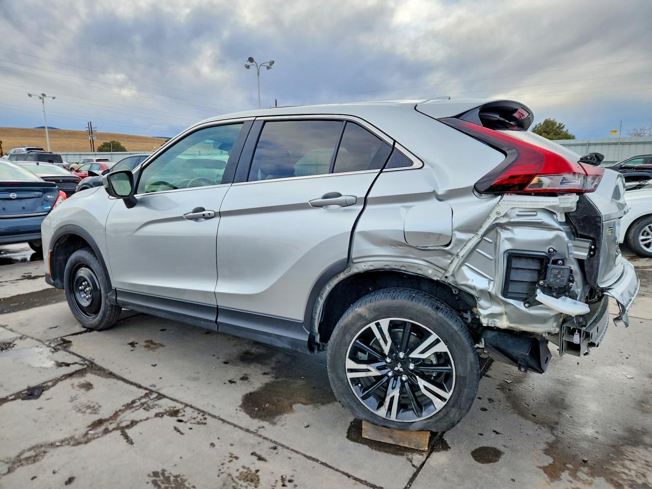 2024 Mitsubishi Eclipse Cross Se - Фото 2
