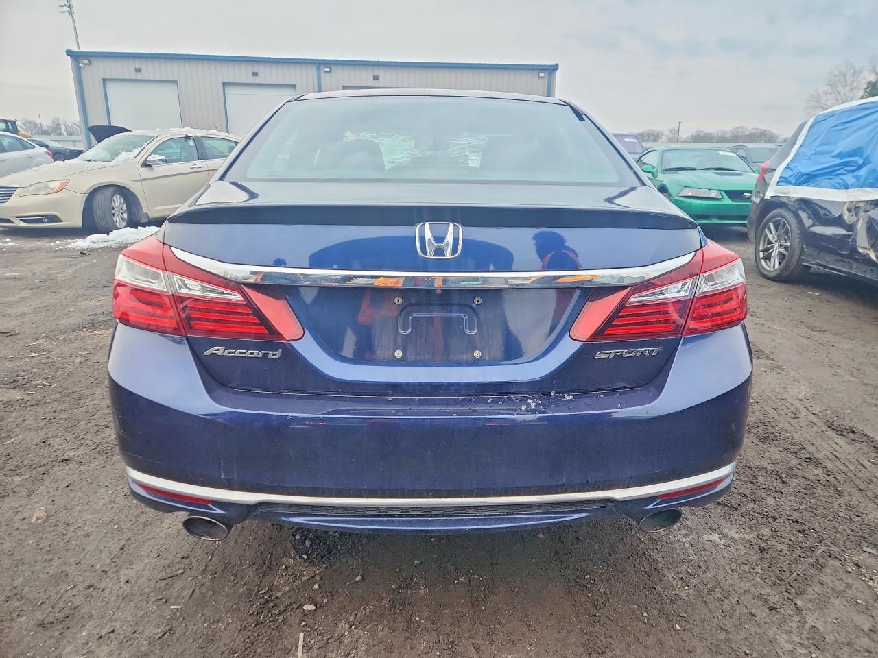 2017 Honda Accord Sport - Image 6