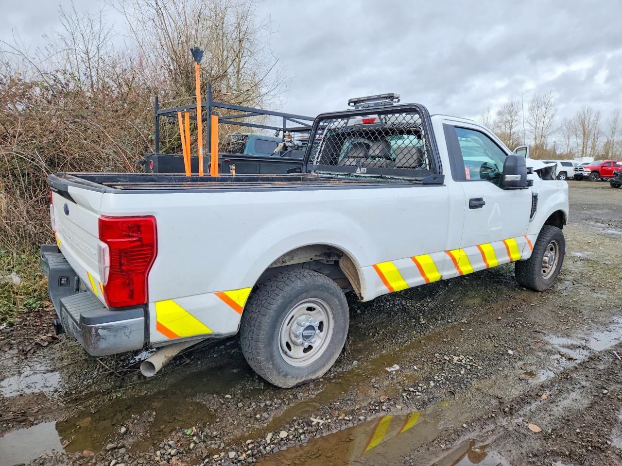 2020 Ford F250 Super Duty - Фото 3