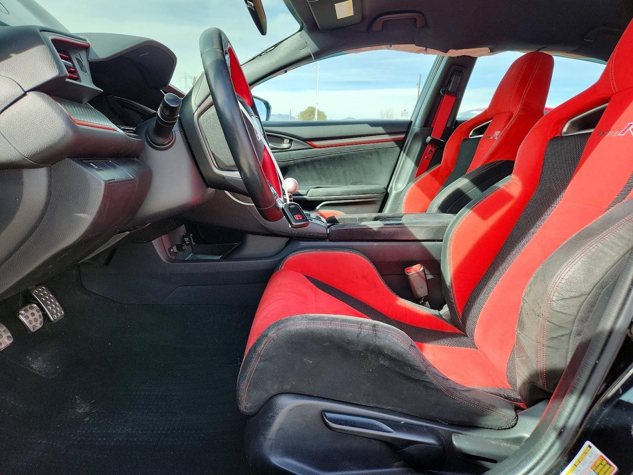 2017 Honda Civic Type-R Touring - Фото 7
