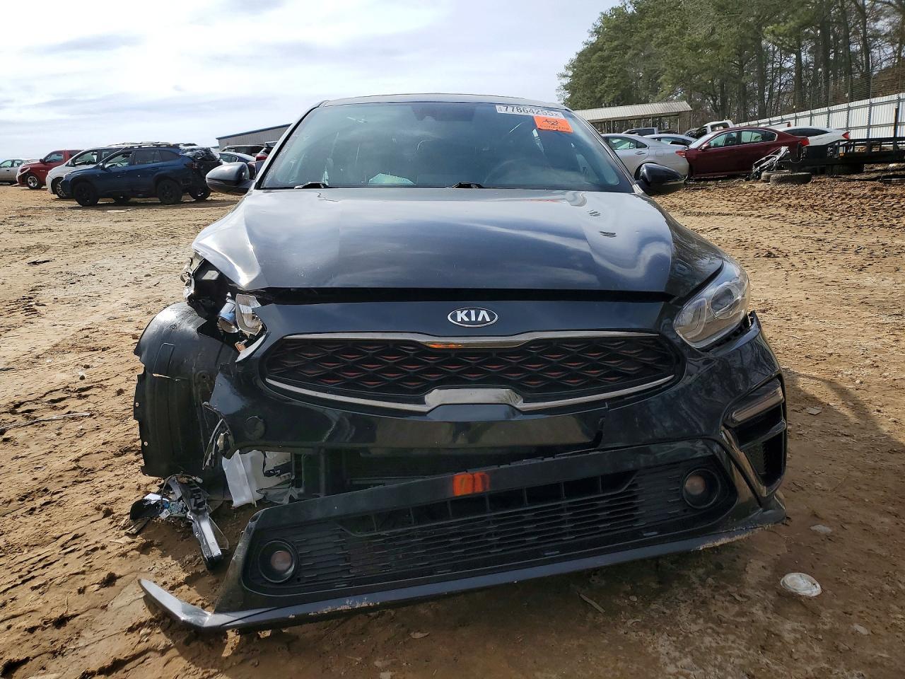 2021 Kia Forte Gt Line - Фото 5