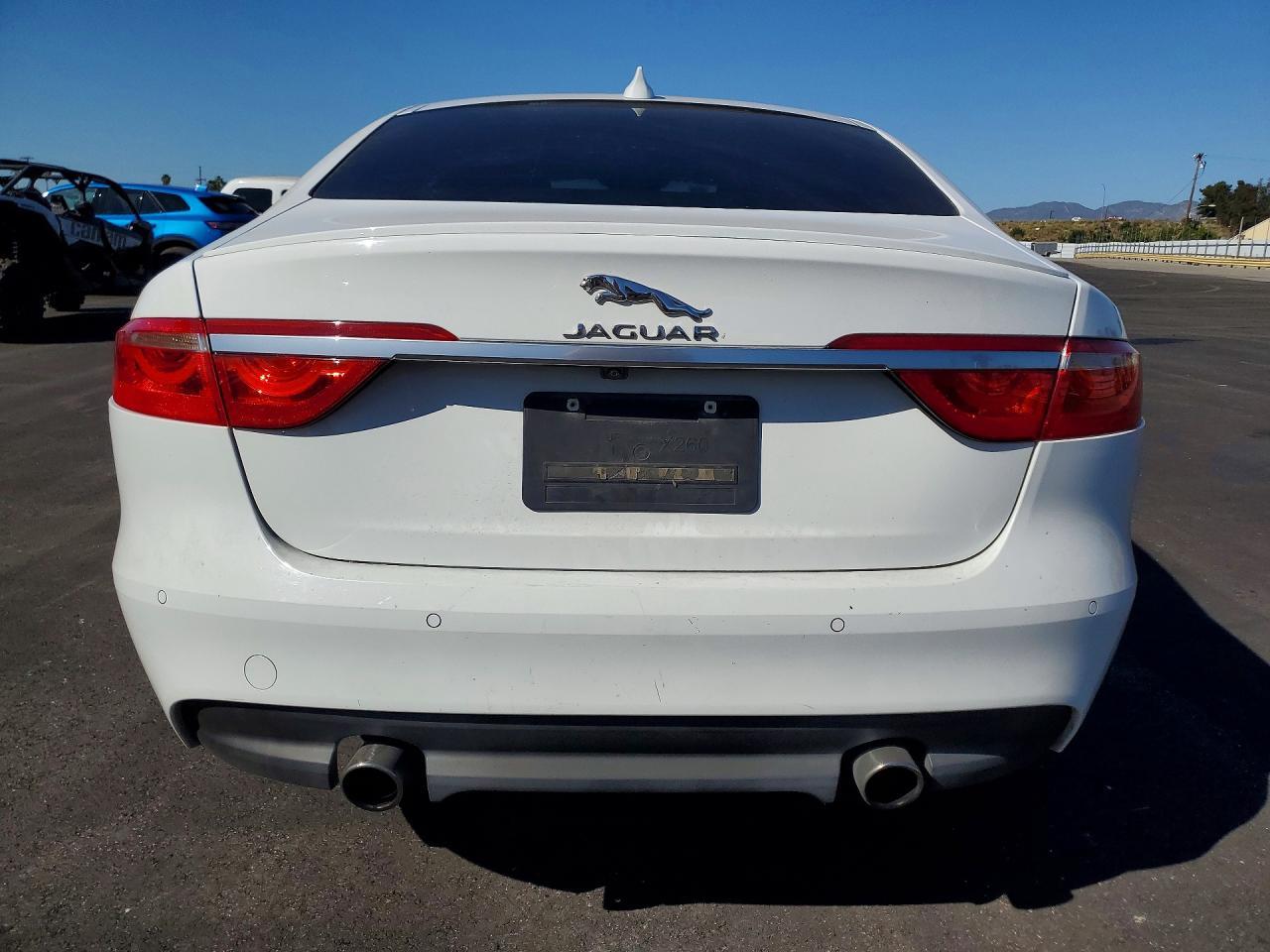 2016 Jaguar Xf R - Sport - Image 6