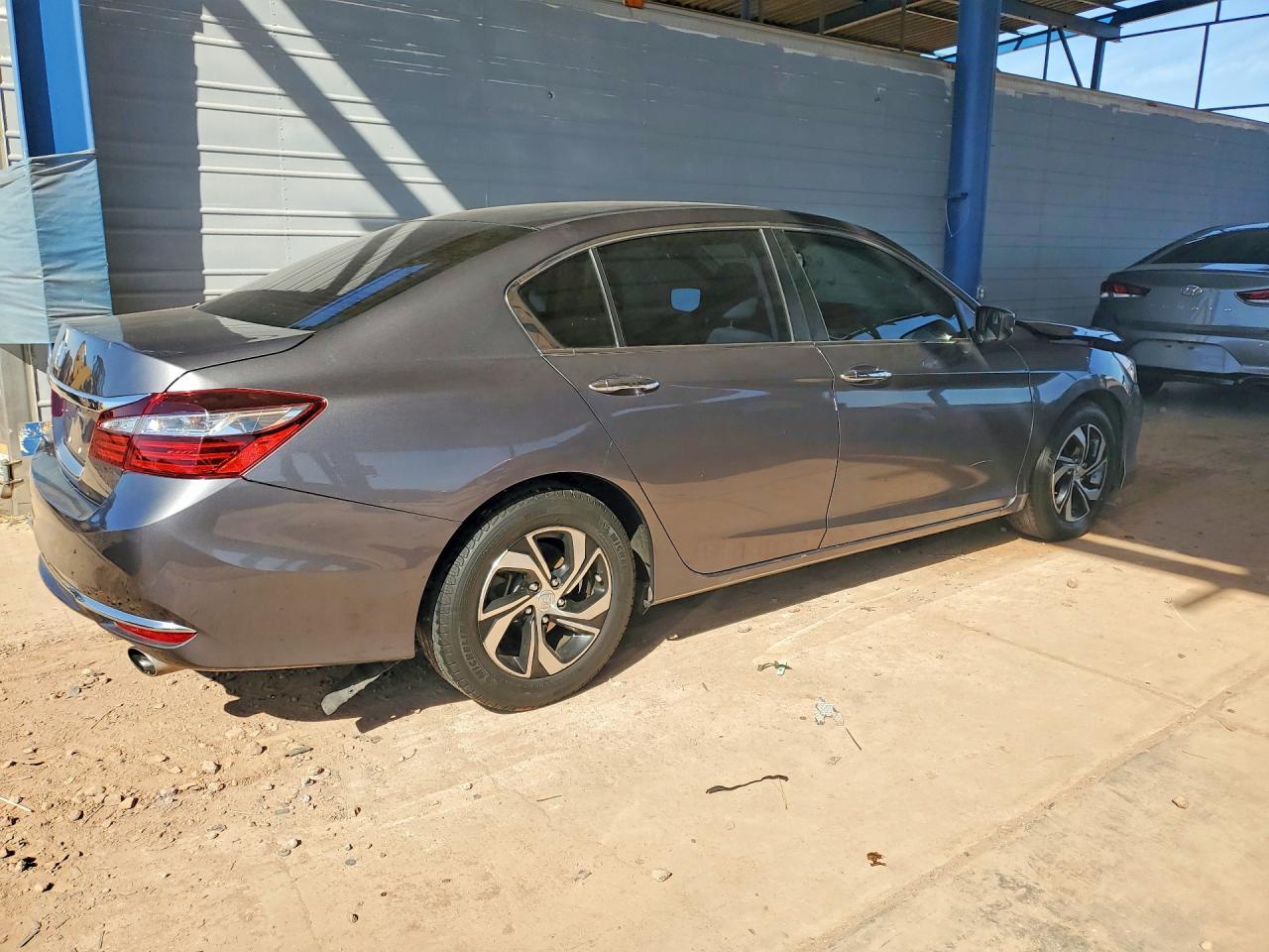 2017 Honda Accord Lx - Фото 3