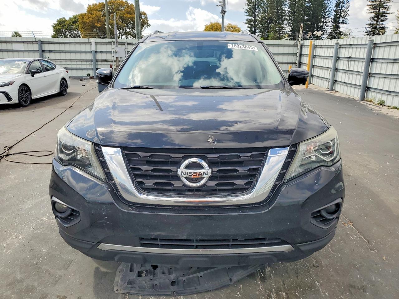 2020 Nissan Pathfinder Sl - Фото 5