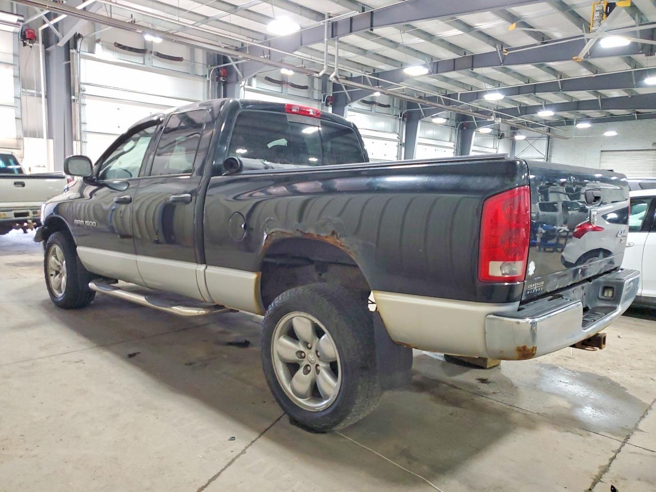 2005 Dodge Ram 1500 St - Image 2