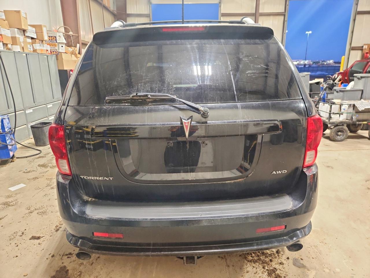 2008 Pontiac Torrent Gxp - Image 6