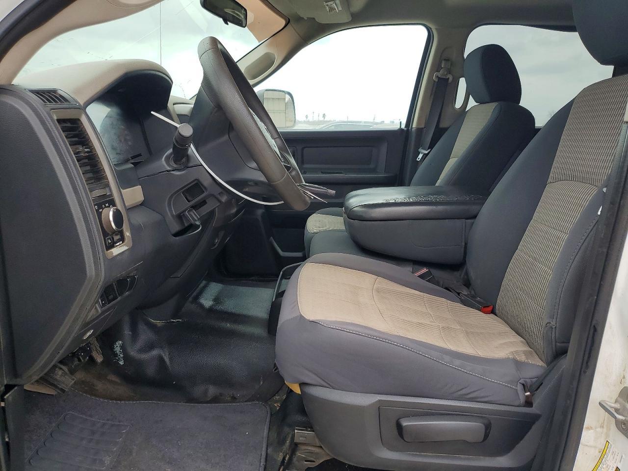 2012 Dodge Ram 3500 St - Image 7