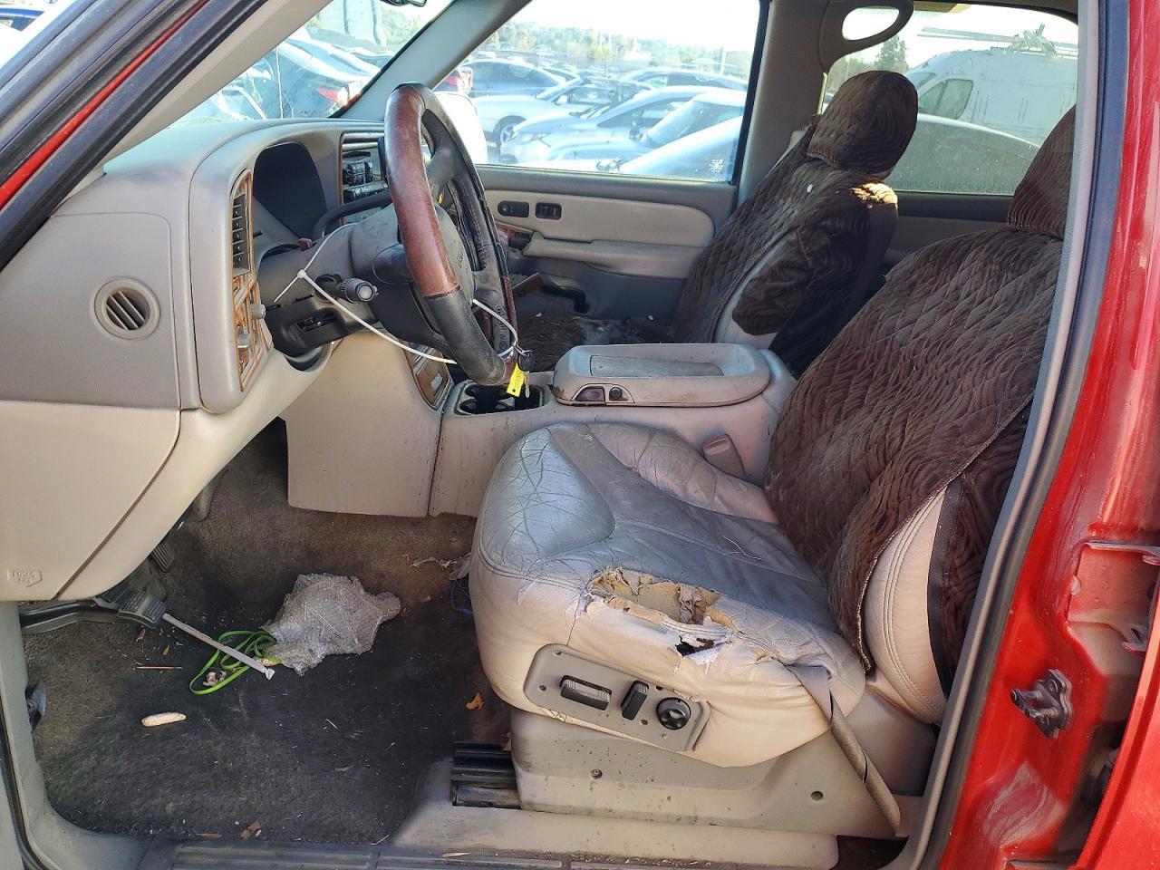 2001 GMC Yukon K1500 - Image 7