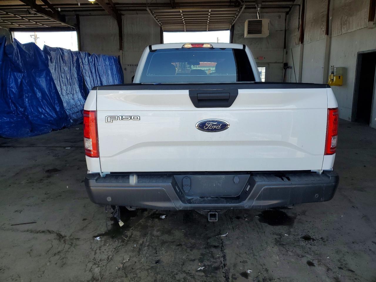 2016 Ford F150 Super Cab - Фото 6