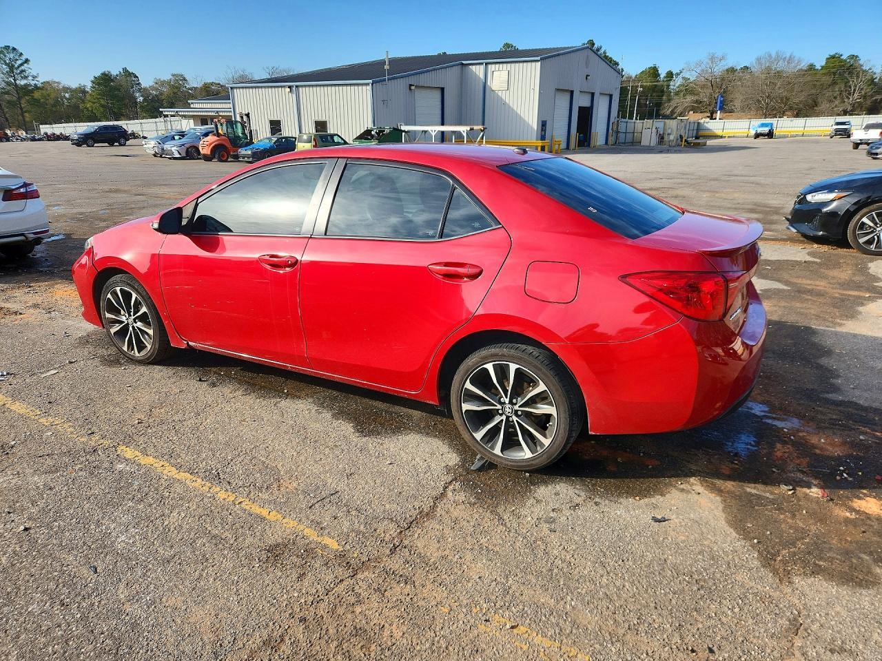 2019 Toyota Corolla Se - Фото 2
