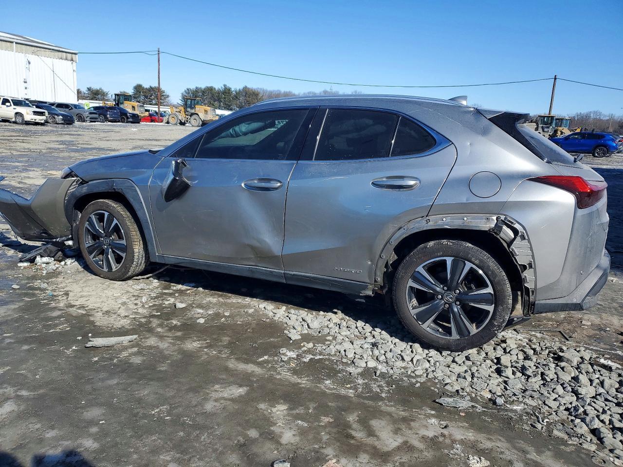 2021 Lexus Ux 250H - Фото 2