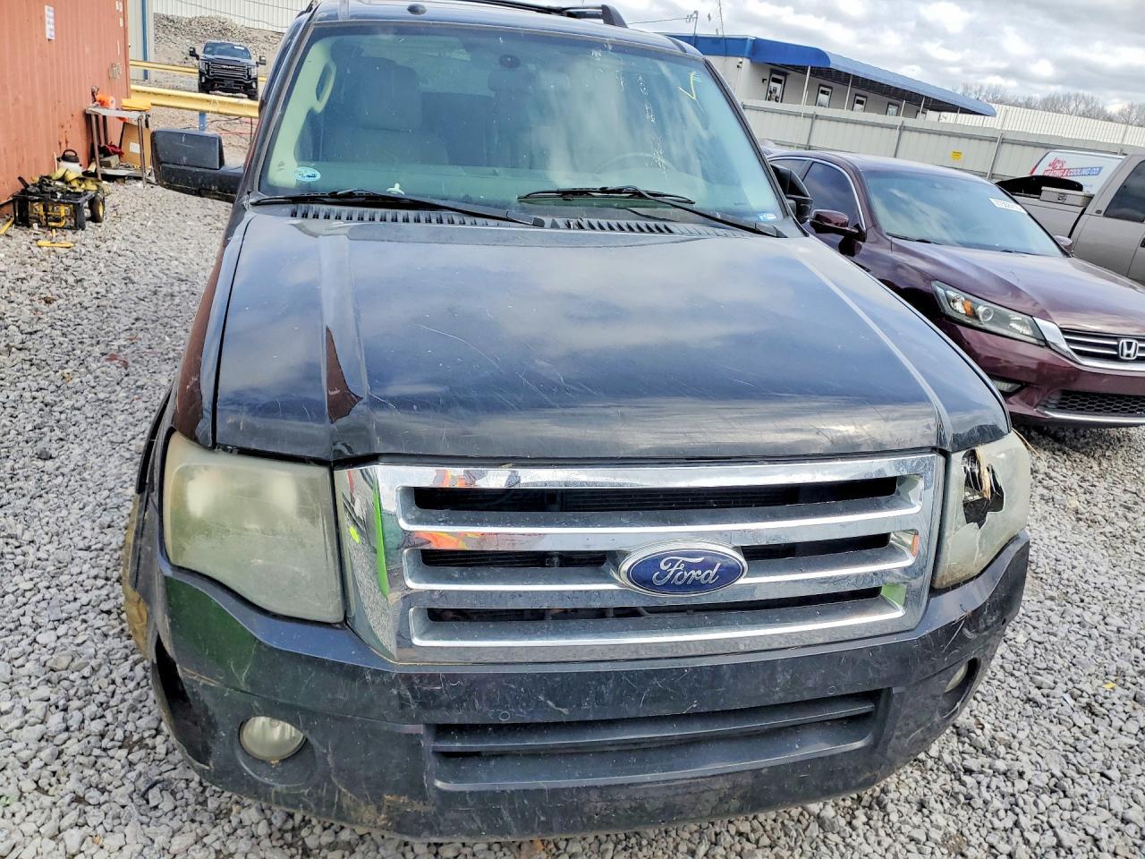 2013 Ford Expedition Limited - Image 5