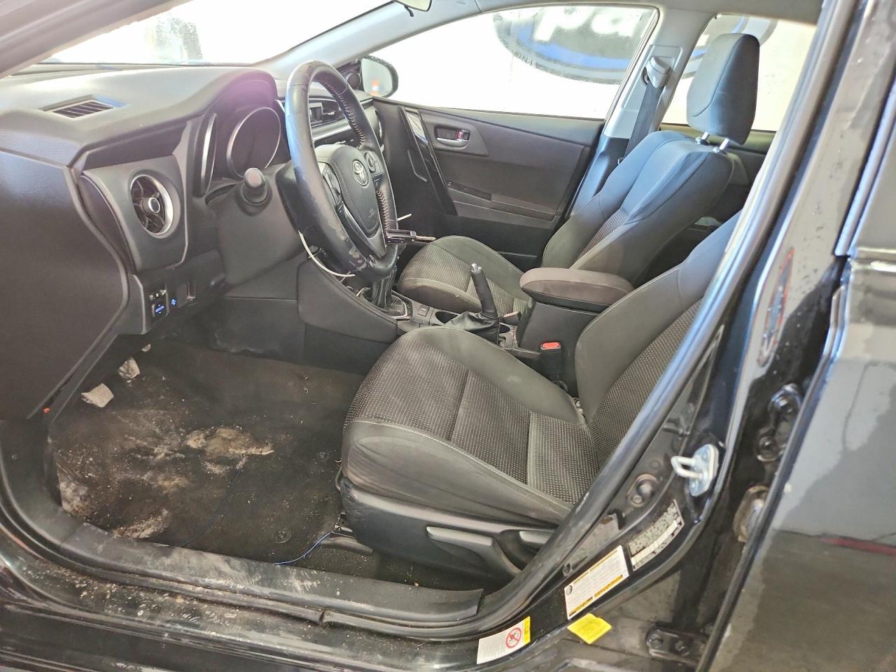 2017 Toyota Corolla Im Base - Фото 7