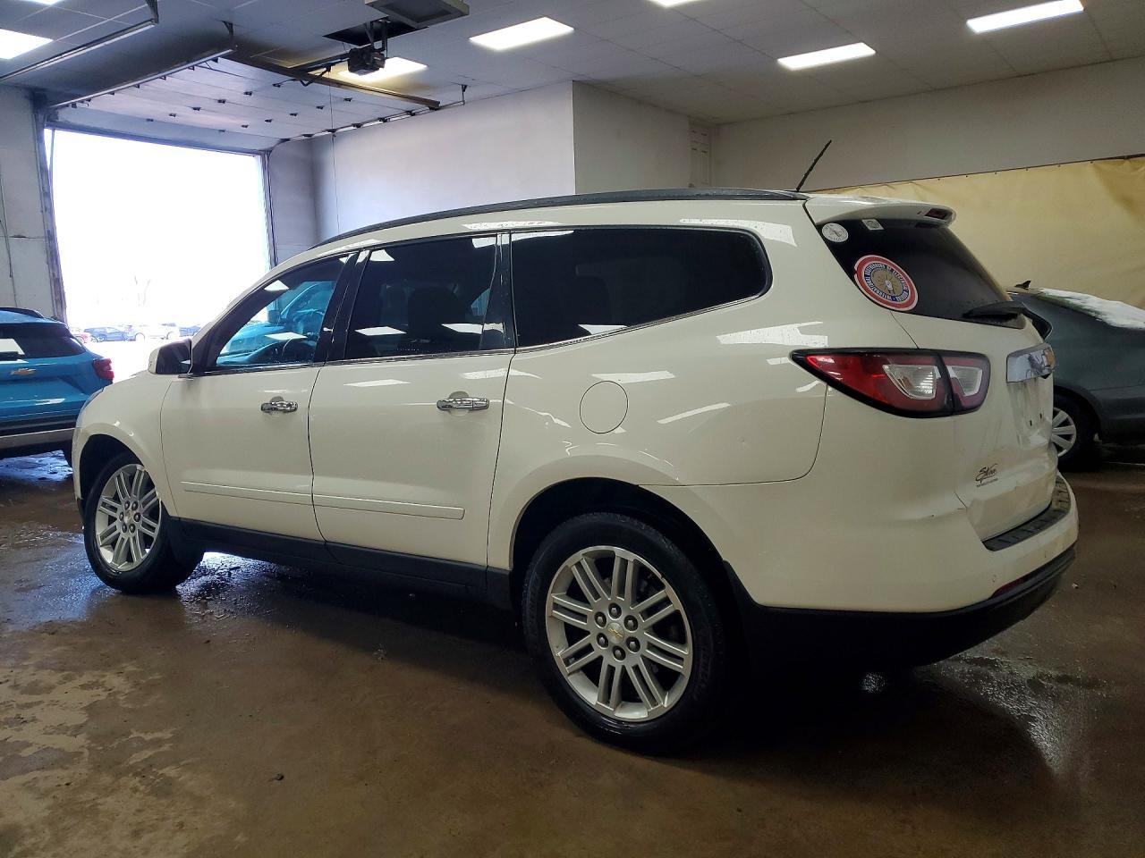 2015 Chevrolet Traverse Lt - Фото 2