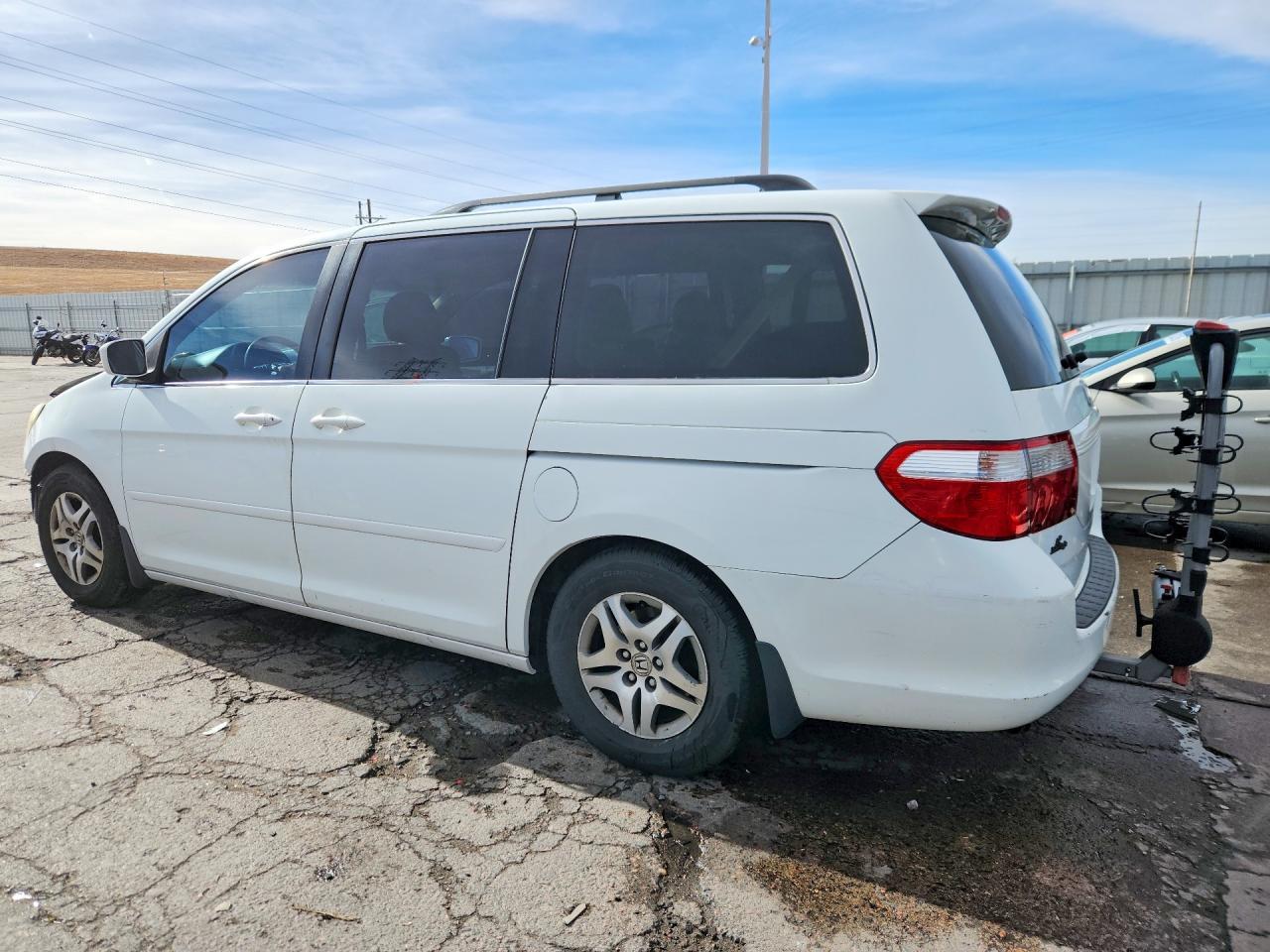 2005 Honda Odyssey Ex - Image 2