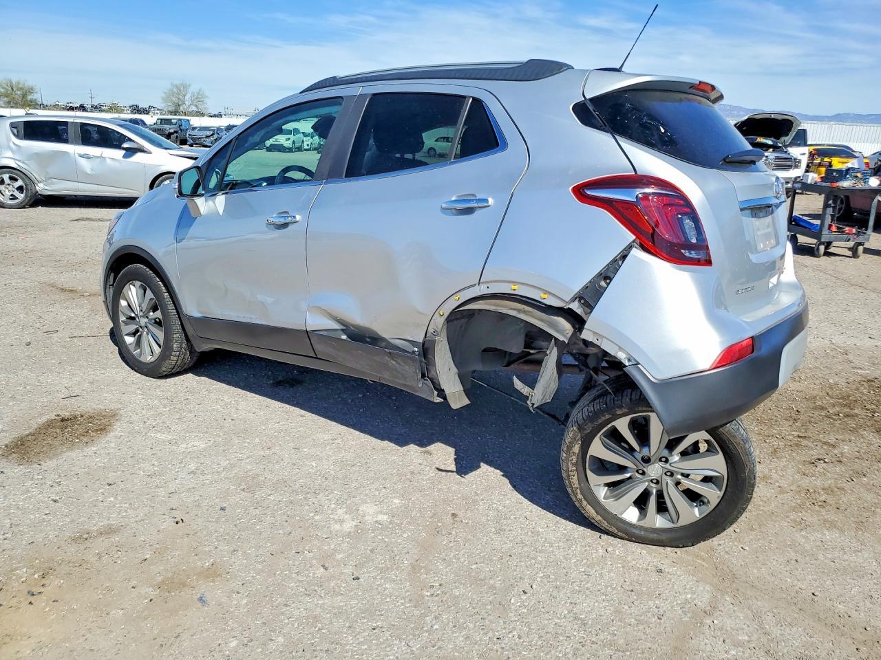 2015 Chevrolet Sonic Ltz - Image 2
