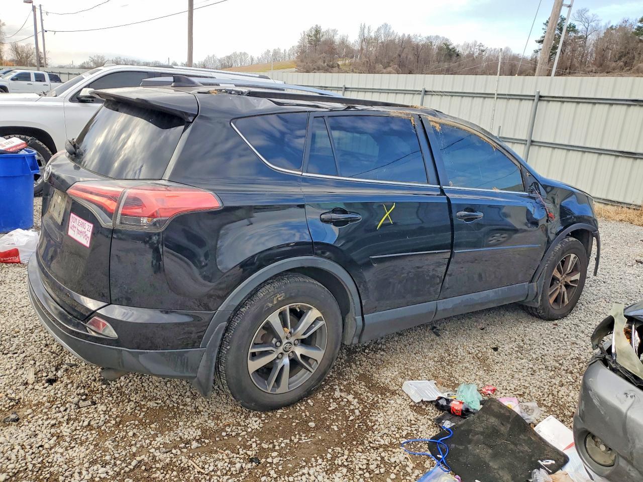 2017 Toyota Rav4 Xle - Фото 3