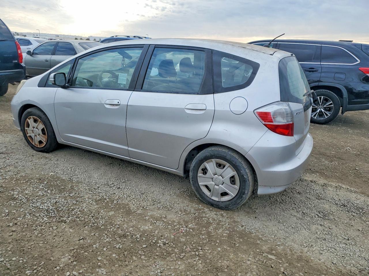 2012 Honda Fit - Фото 2