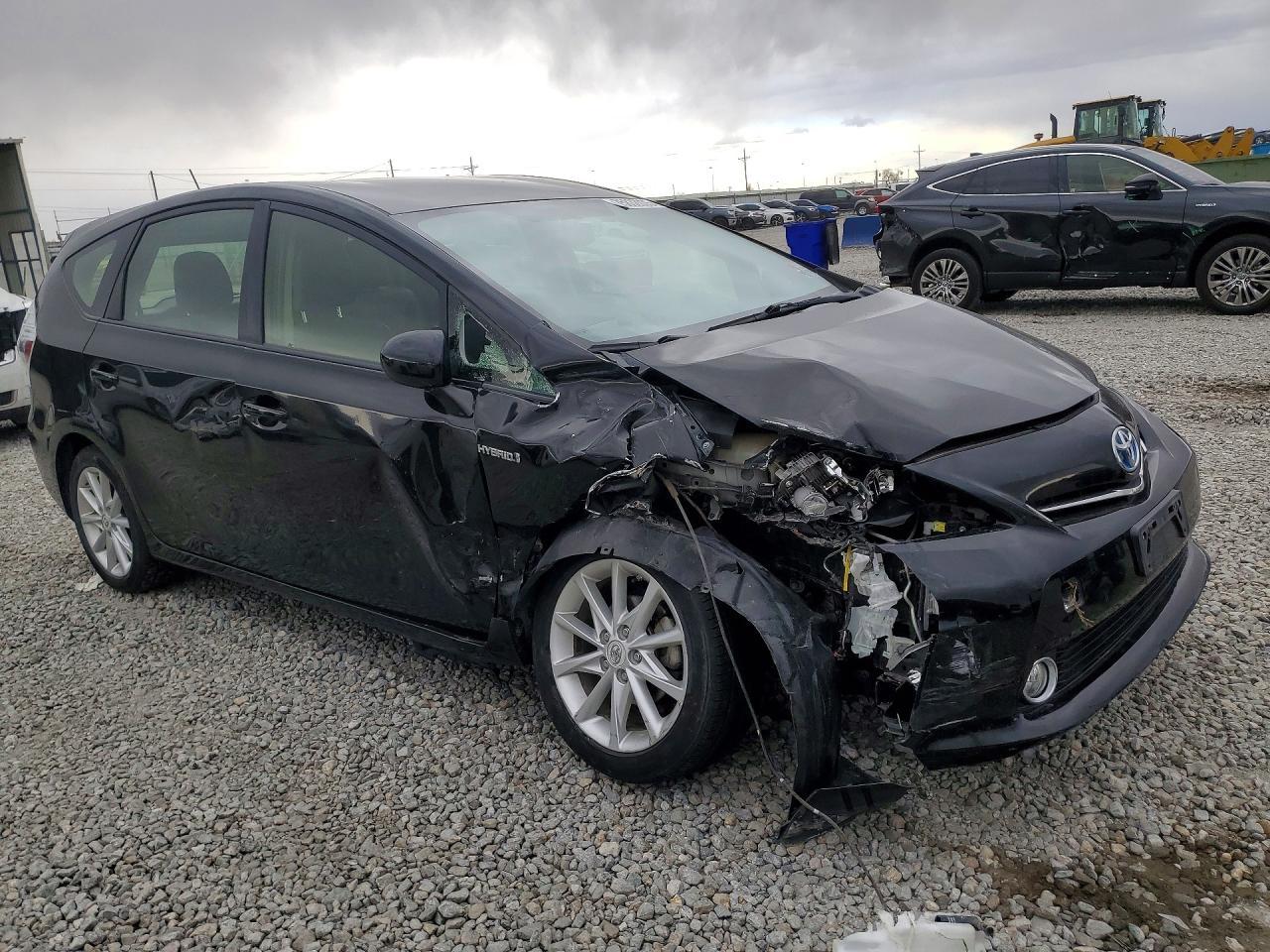 2012 Toyota Prius V - Фото 4