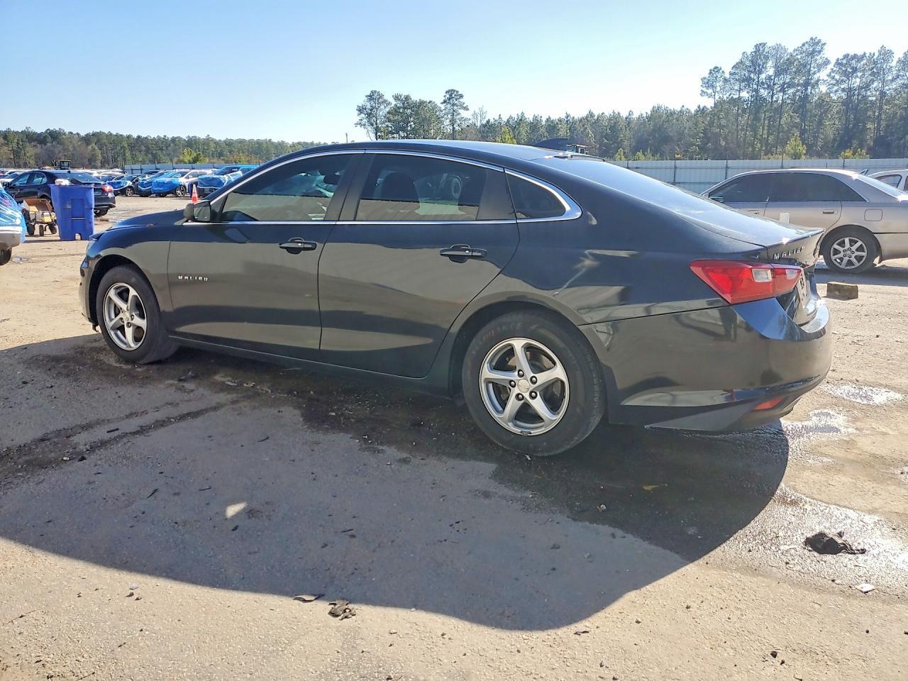 2017 Chevrolet Malibu Ls - Image 2
