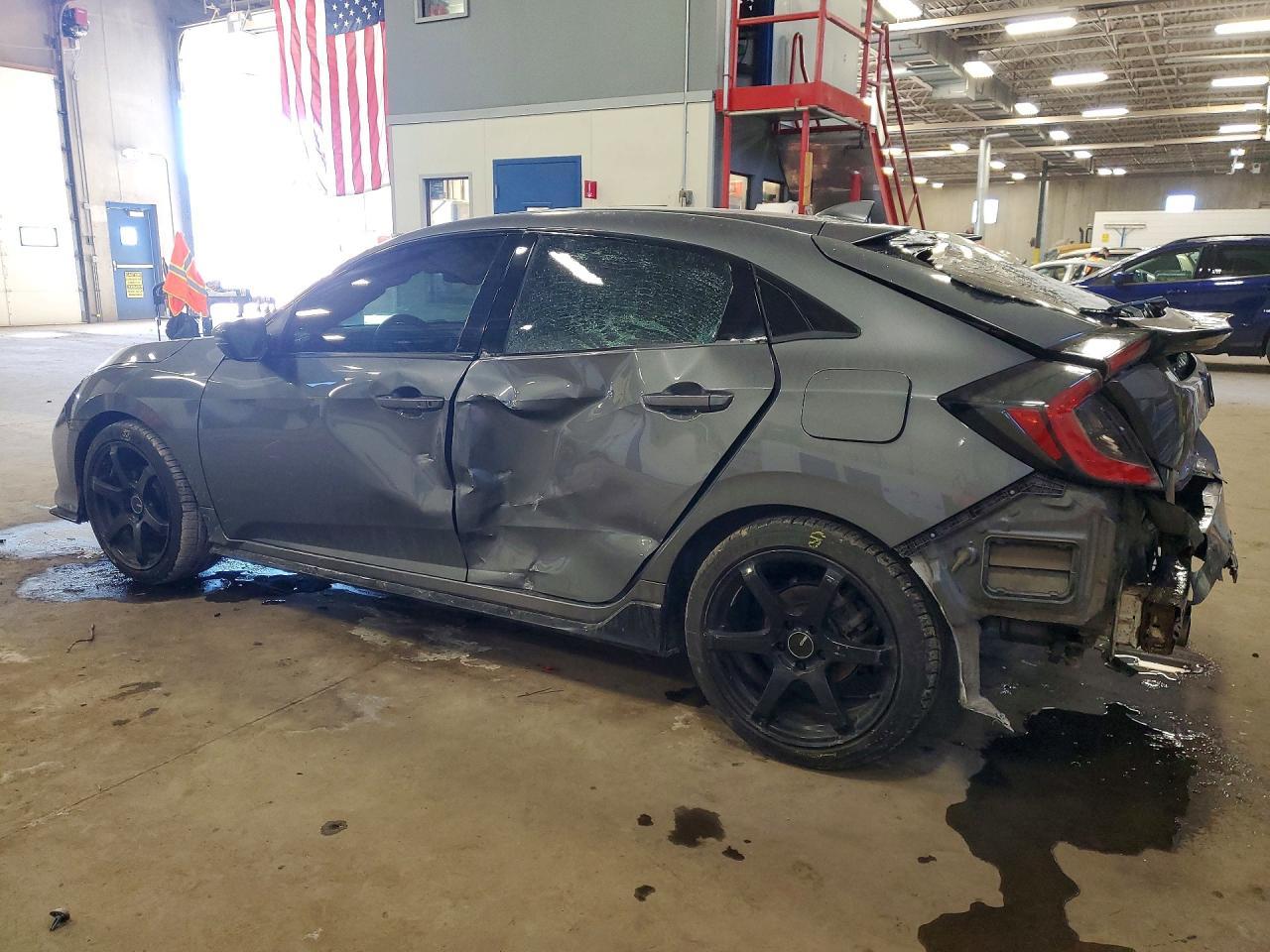 2017 Honda Civic Sport Touring - Image 2