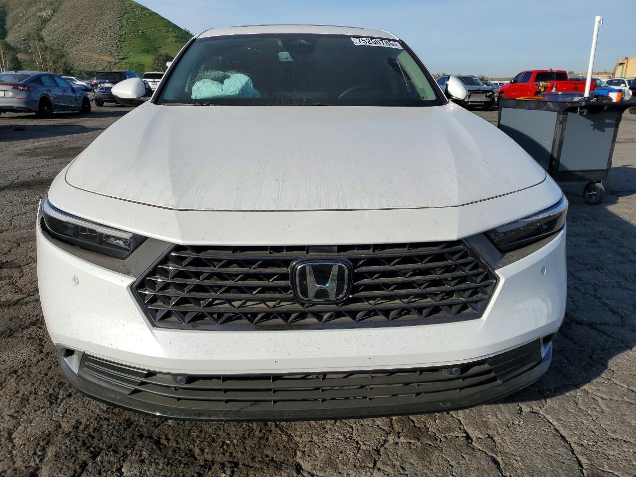 2025 Honda Accord Touring Hybrid - Фото 5