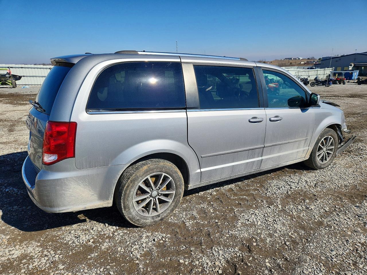 2017 Dodge Grand Caravan Sxt - Фото 3