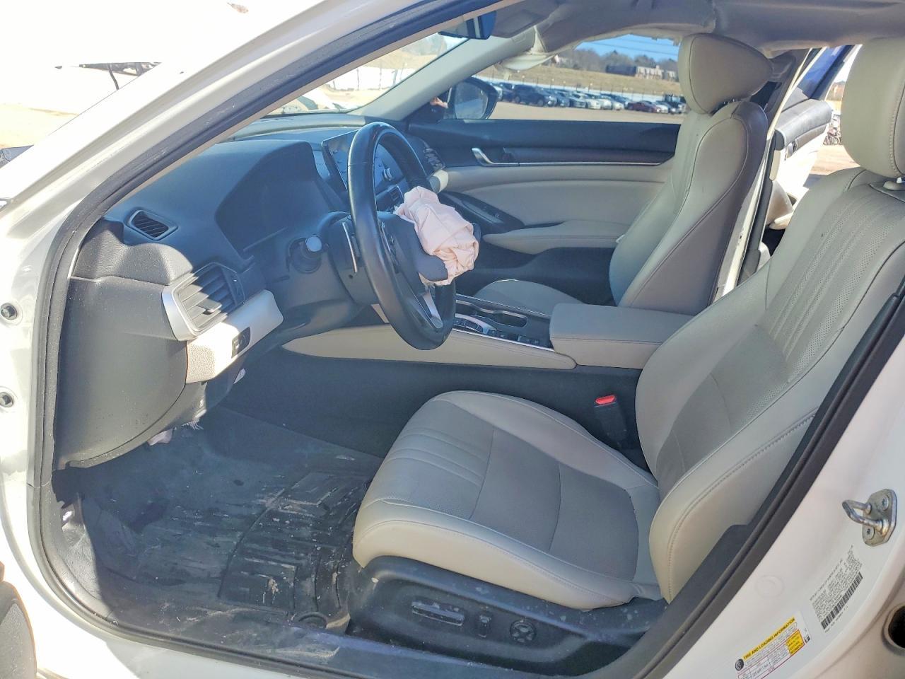 2018 Honda Accord Hybrid Exl - Image 7