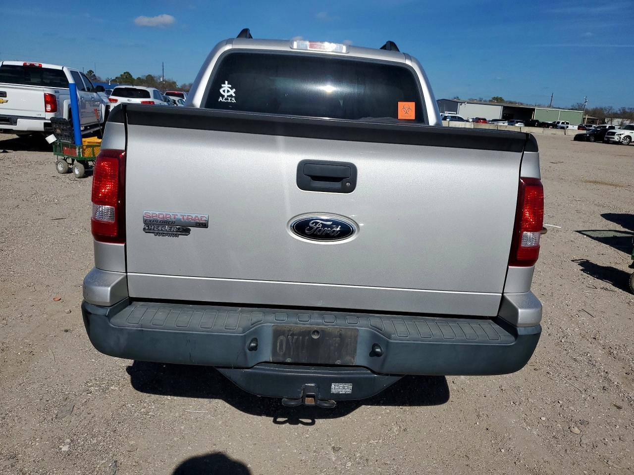 2007 Ford Explorer Sport Trac Xlt - Image 6