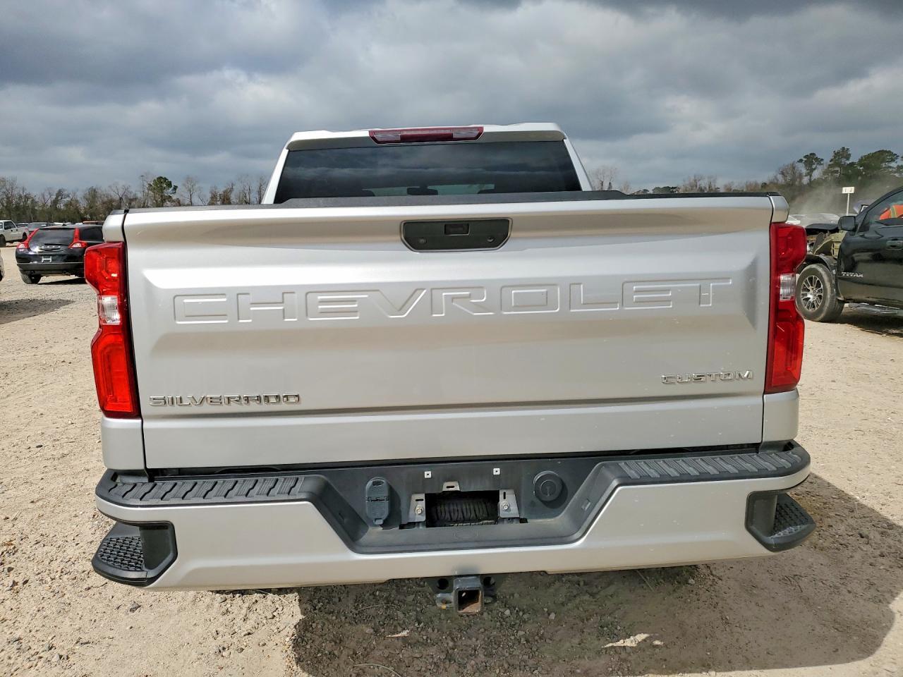 2022 Chevrolet Silverado Ltd C1500 Custom - Image 6
