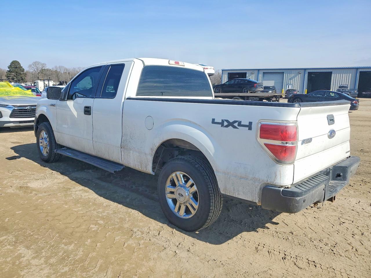 2013 Ford F150 Super Cab - Image 2