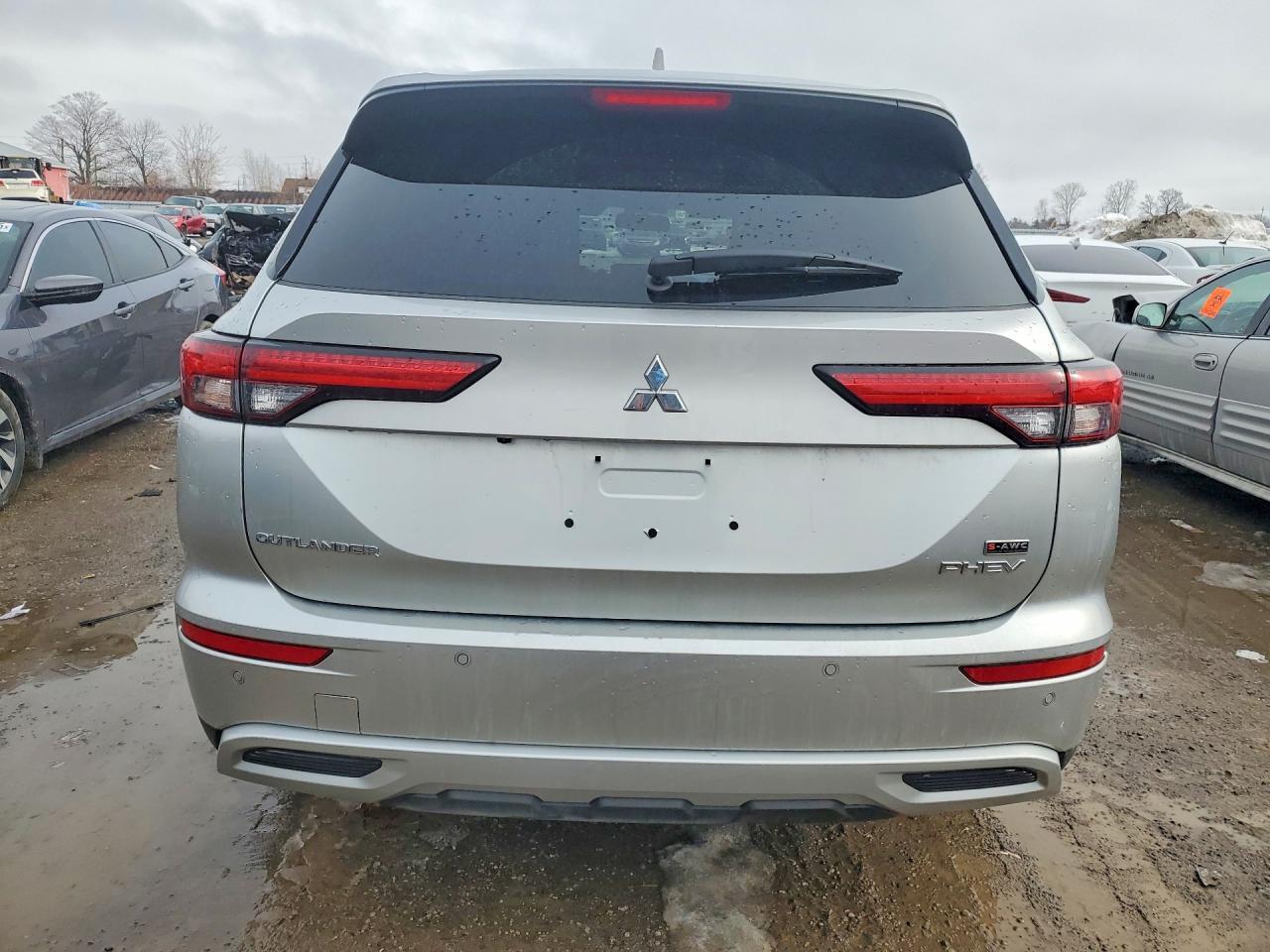 2025 Mitsubishi Outlander Se - Image 6