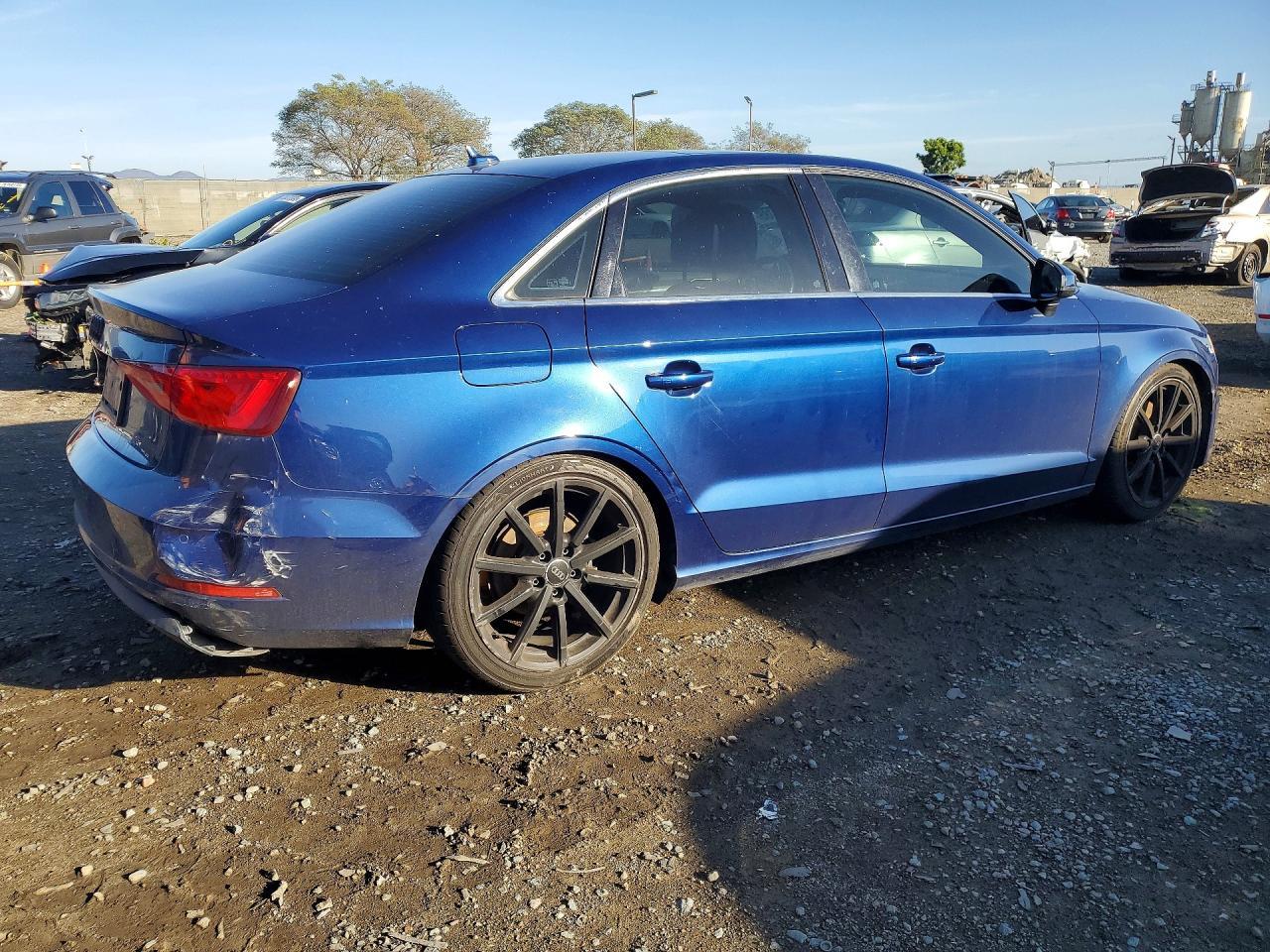 2015 Audi A3 Premium Plus - Image 3