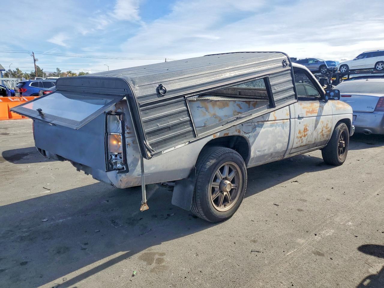 1990 Nissan D21 Long Bed - Image 3