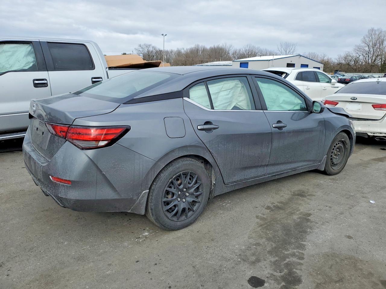 2020 Nissan Sentra S - Фото 3