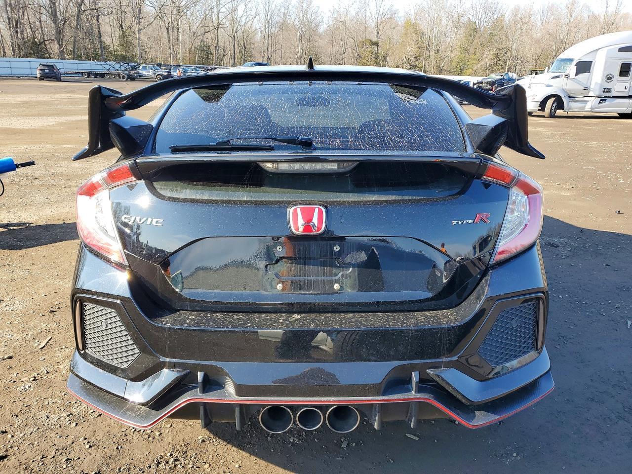 2019 Honda Civic Type-R Touring - Image 6