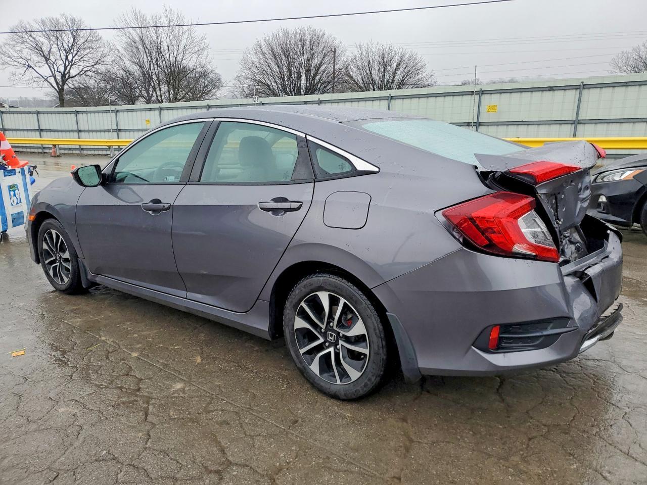 2019 Honda Civic Lx - Фото 2