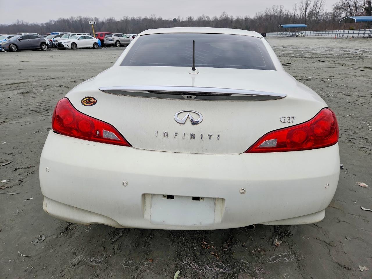 2011 Infiniti G37 Base - Фото 6