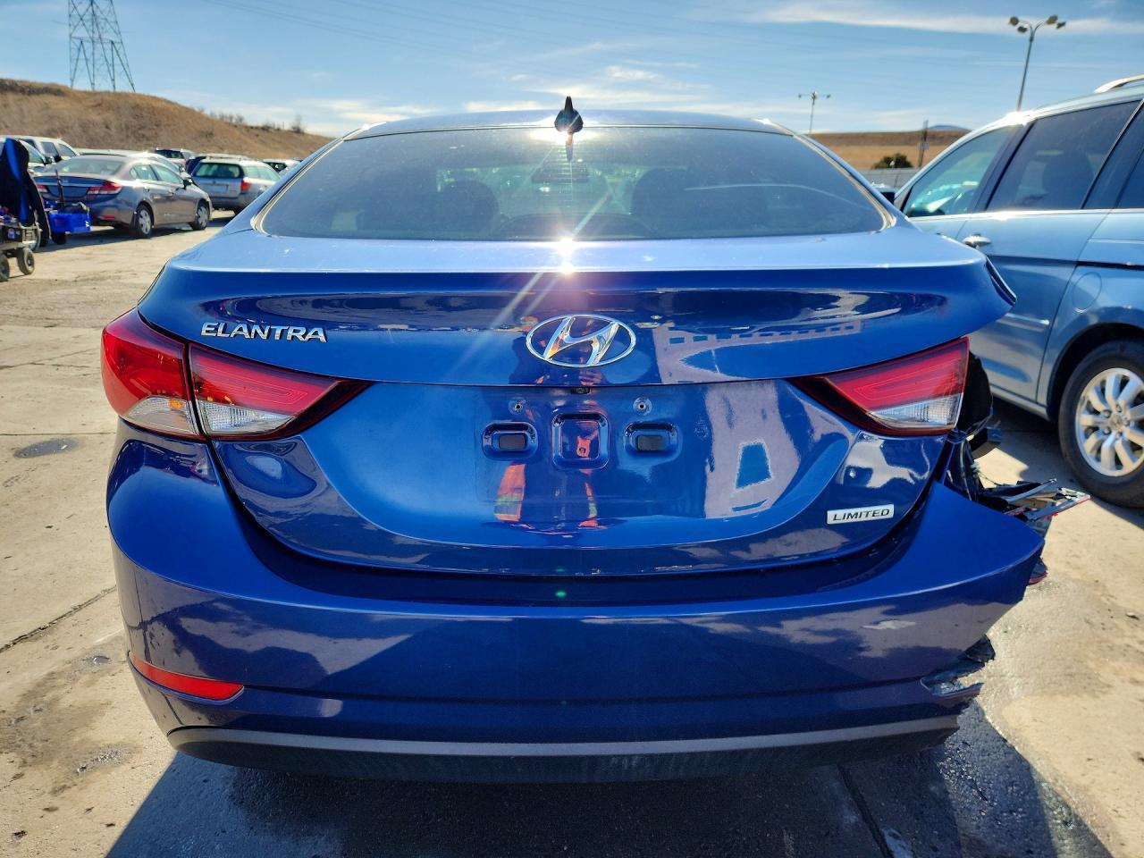 2016 Hyundai Elantra Limited - Фото 6
