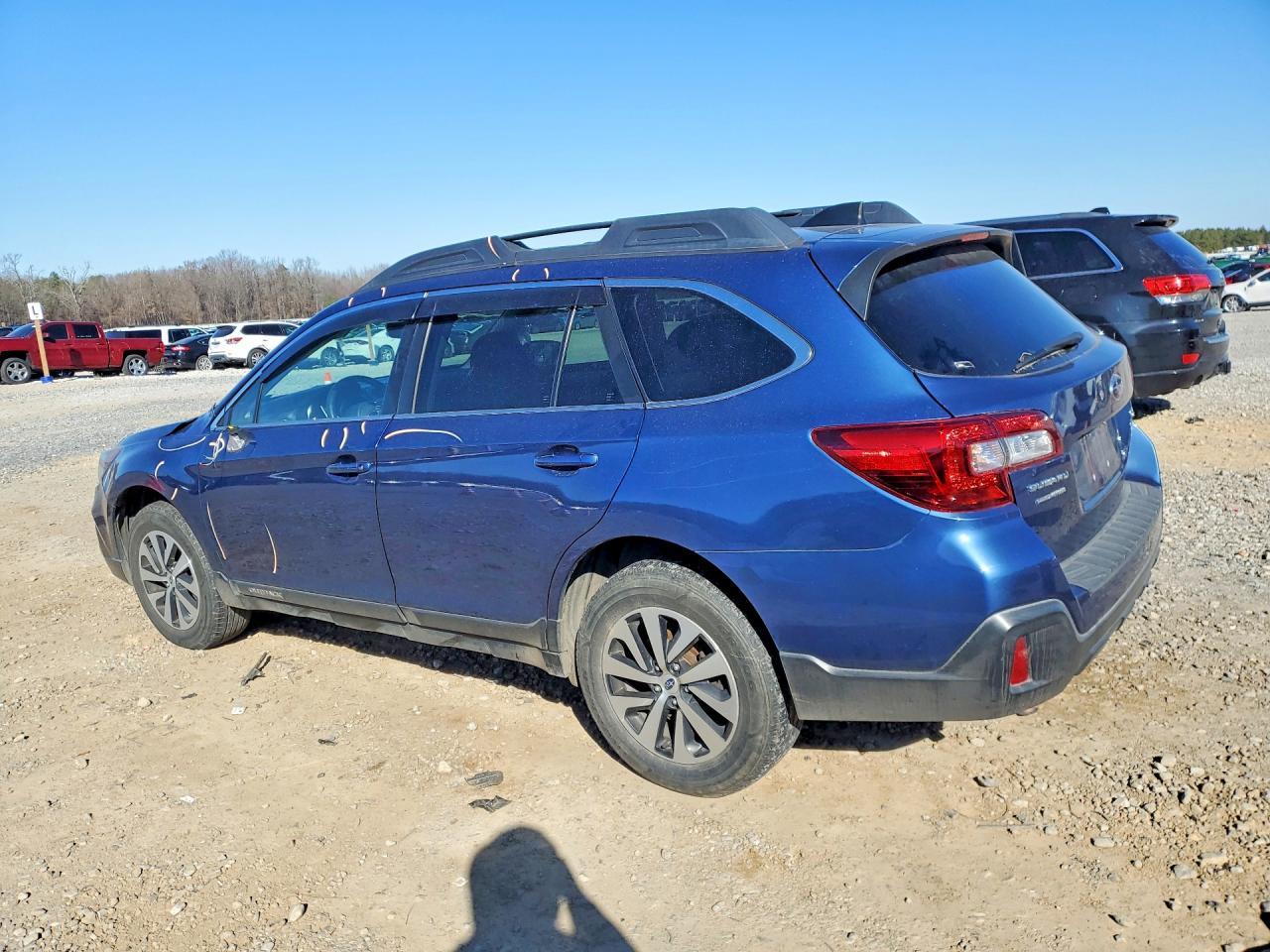 2019 Subaru Outback 2.5I Premium - Фото 2